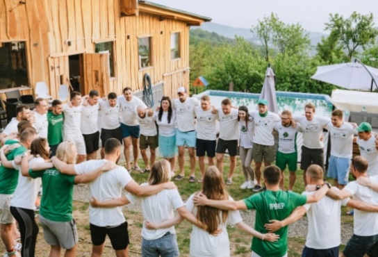 5-й Юбилейный слет партнеров в Сочи. В команде Футболики 59 партнеров в 25 городах РФ.